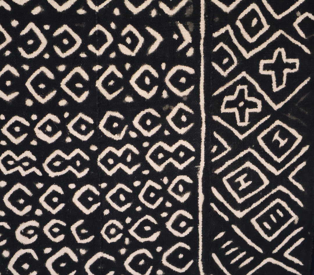 Handloomed Mali Mudcloth. - Image 3